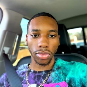 Meet your Posher, Only